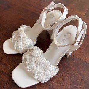 Bridal Heels with Pearl Details